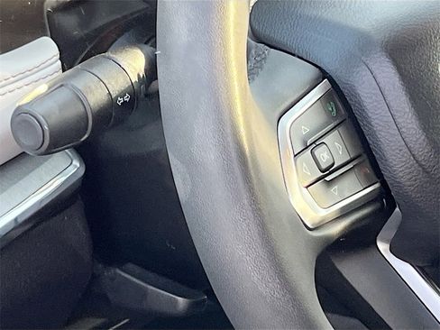 Used 2023 Jeep Compass Limited image 10