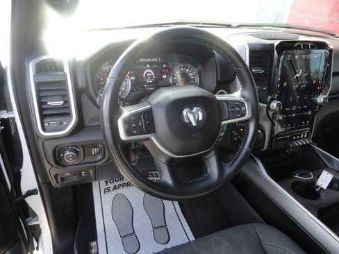 Used 2023 RAM 1500 Big Horn AWD/4WD image 7
