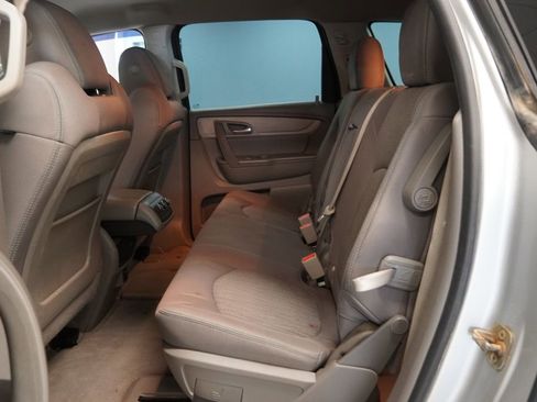 Used 2016 Chevrolet Traverse LS AWD/4WD image 24