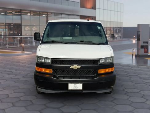 Used 2020 Chevrolet Express 2500 Extended w/ Driver Convenience Package RWD image 9