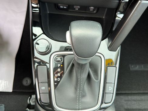Used 2024 Kia Seltos S FWD image 18