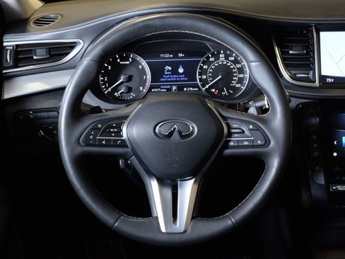 Used 2019 INFINITI QX50 Essential w/ Premium Heat Package AWD/4WD image 17