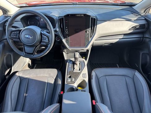 Used 2025 Subaru Crosstrek 2.5i Limited w/ Crosstrek Mirror Package image 23
