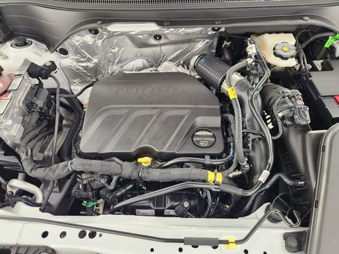 New 2026 Chevrolet Trax LT w/ Driver Confidence Package image 34