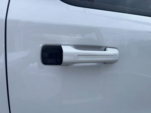 Used 2021 RAM 1500 Limited w/ Night Edition image 12