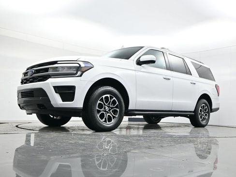 Certified 2023 Ford Expedition Max XLT image 47