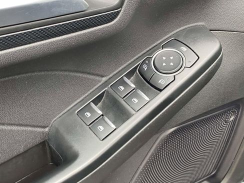 Used 2024 Ford Escape ST-Line image 15