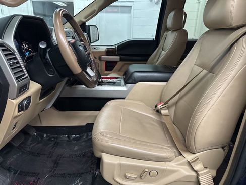 Used 2015 Ford F150 Lariat w/ Equipment Group 502A Luxury image 19