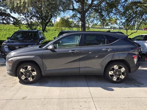Used 2024 Hyundai Kona SEL FWD image 5