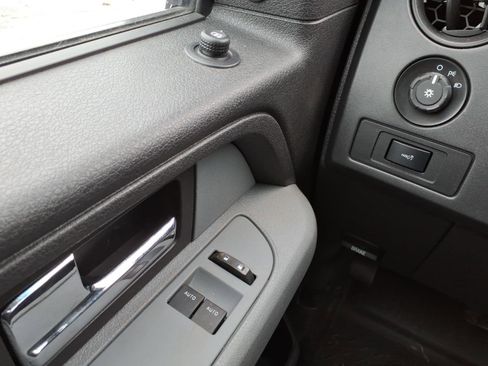 Used 2013 Ford F150 XL w/ Mid Equipment Group image 22