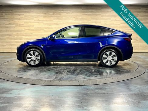 Used 2023 Tesla Model Y Long Range AWD/4WD image 10