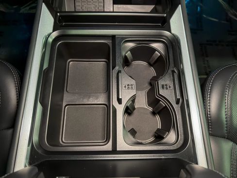 Used 2025 Ford F350 Platinum AWD/4WD image 19