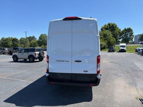 New 2026 Ford Transit 250 148 High Roof Extended w/ Load Area Protection Package RWD image 15