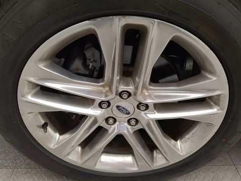 Used 2017 Ford Explorer Limited w/ Equipment Group 301A image 31