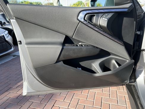 Certified 2025 BMW X3 xDrive30i image 14