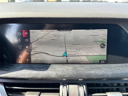 Used 2024 Alfa Romeo Stelvio Sprint image 24