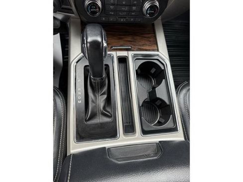 Used 2019 Ford F150 Lariat w/ Equipment Group 502A Luxury image 22