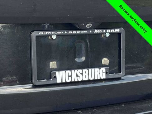 Used 2023 Jeep Grand Cherokee L Summit w/ Rear Seat Video Group I AWD/4WD image 46