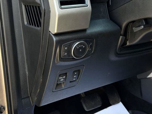Used 2020 Ford F150 Lariat AWD/4WD image 12