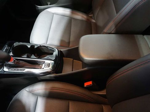 Used 2024 Chevrolet Trax RS w/ Sunroof Package image 20