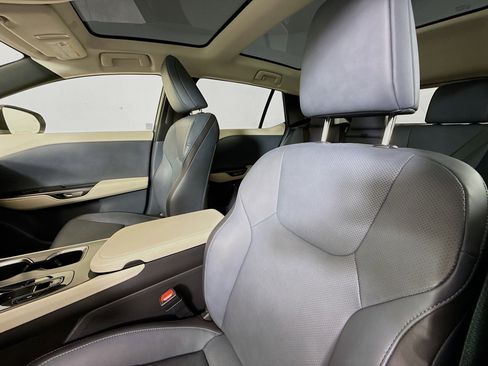 Certified 2023 Lexus RZ 450e Premium w/ Technology Package image 11