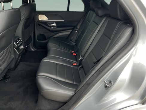 Used 2024 Mercedes-Benz GLE 450 4MATIC image 25