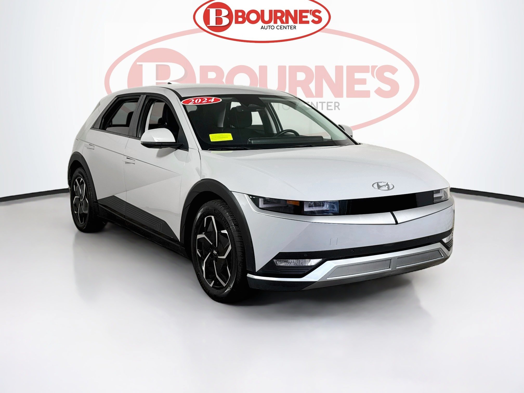Used 2024 Hyundai Ioniq 5 SEL RWD image 1