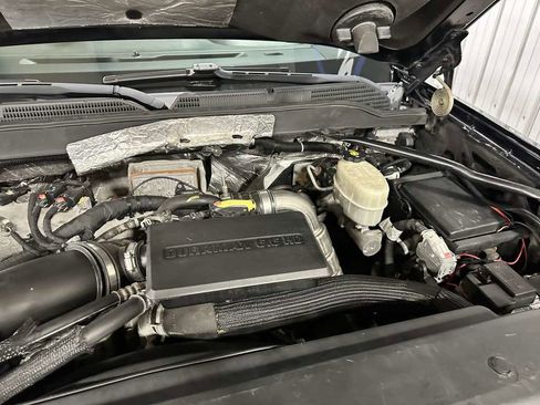 Used 2018 Chevrolet Silverado 3500 High Country image 11