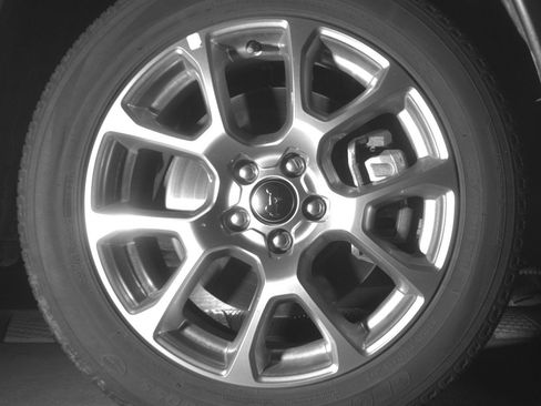 Used 2025 Jeep Compass Limited AWD/4WD image 13