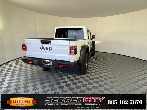 New 2026 Jeep Gladiator Mojave image 7