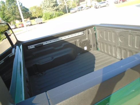 Used 2025 Ford Maverick Lariat AWD/4WD image 4