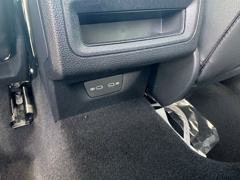 New 2025 Volkswagen GTI SE image 19