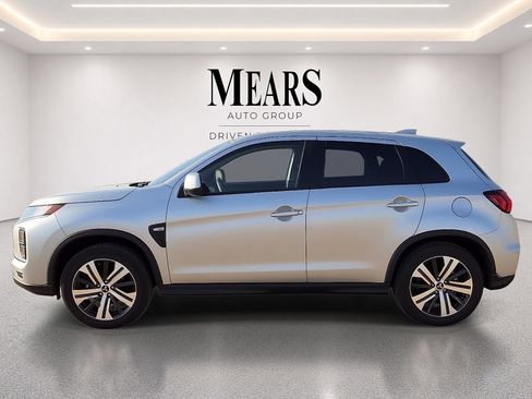 Used 2026 Mitsubishi Outlander Sport ES AWD/4WD image 2
