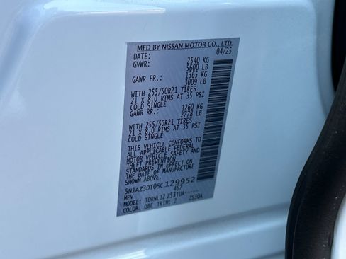 New 2025 Nissan Murano Platinum w/ Cargo Package image 37