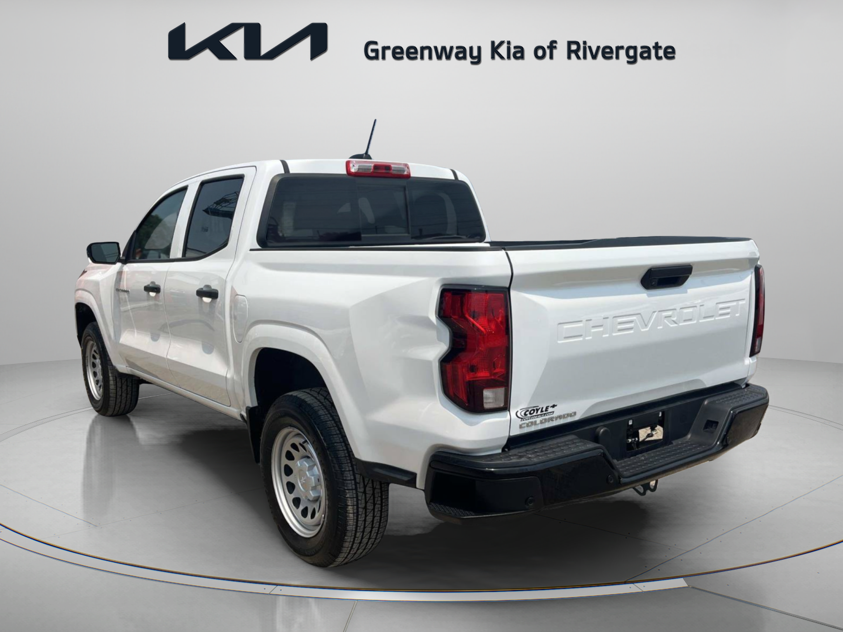 Used 2025 Chevrolet Colorado W/T RWD image 5