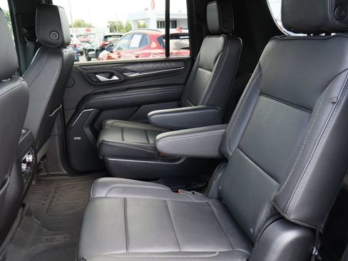 Certified 2022 GMC Yukon XL Denali AWD/4WD image 26