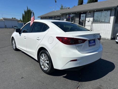 Used 2015 MAZDA MAZDA3 i Touring FWD image 4