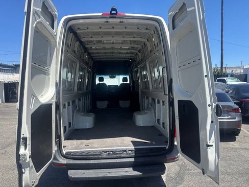 Used 2024 Mercedes-Benz Sprinter 3500 w/ Acoustic Package image 7