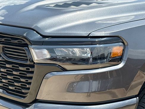 New 2026 RAM 1500 Express AWD/4WD image 4