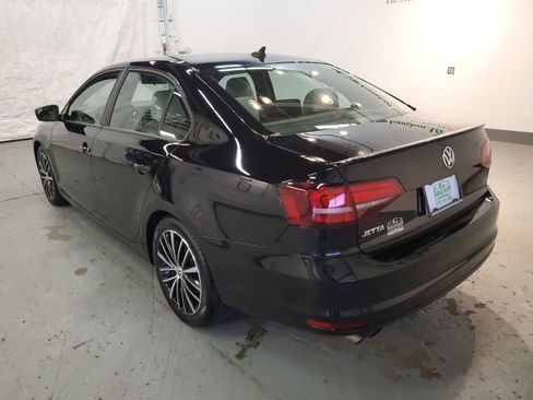 Used 2016 Volkswagen Jetta Sport FWD image 5