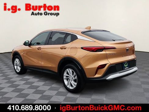 Certified 2024 Buick Envista Preferred w/ Convenience II Package FWD image 4