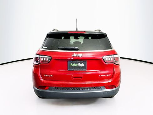 Used 2025 Jeep Compass Limited AWD/4WD image 7