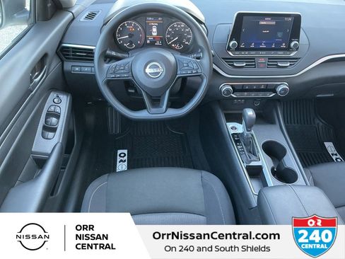 Certified 2025 Nissan Altima 2.5 S image 14