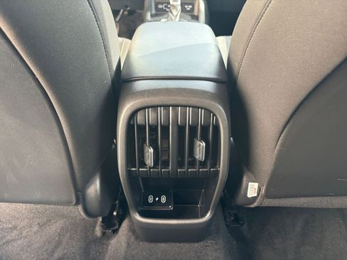 Used 2025 Hyundai Kona SEL image 24