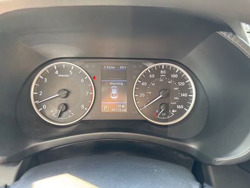 Used 2024 Nissan Sentra S image 16