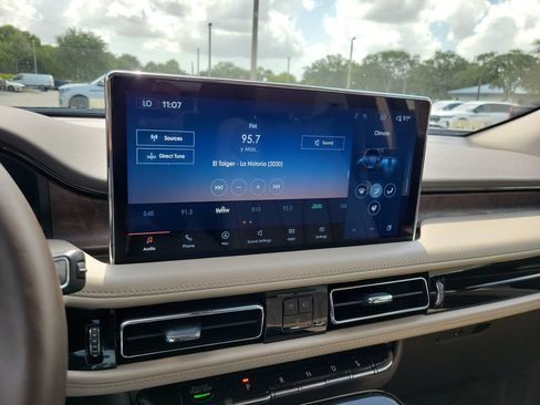 Certified 2023 Lincoln Nautilus Reserve FWD image 23