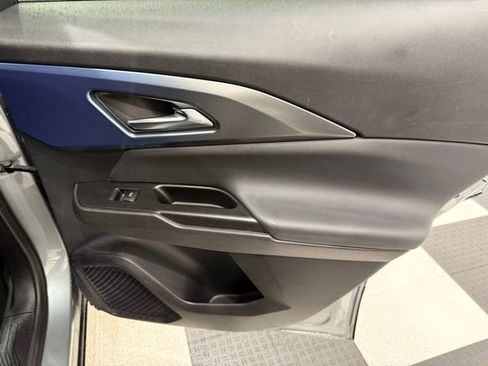 New 2026 Chevrolet Equinox EV LT image 19