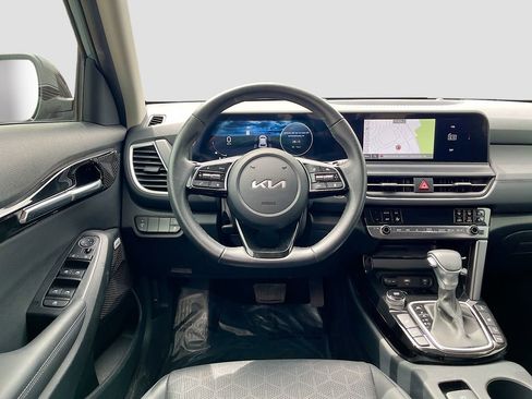 Used 2025 Kia Seltos SX AWD/4WD image 23