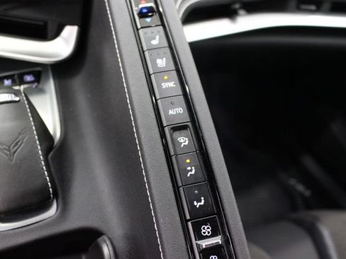 Used 2023 Chevrolet Corvette Stingray Preferred Cpe w/ 2LT RWD image 31