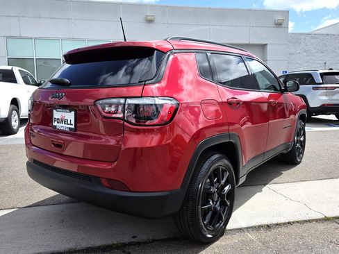 New 2025 Jeep Compass Latitude w/ Altitude Special Edition image 5